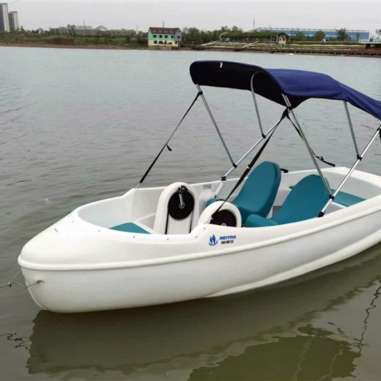 pedalo